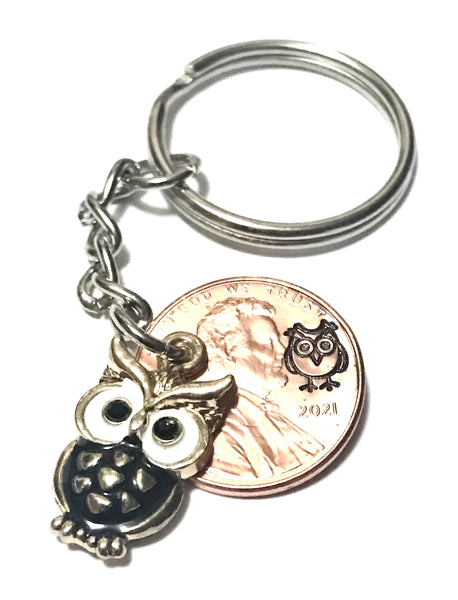 Black Owl Charm on a Lucky Penny Keychain with an Owl engraving above the date of a Lincoln Cent.